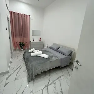  Apartment Dg Sweet Italy