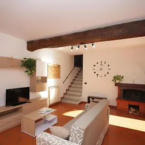 La Casa Col Portico Appartement